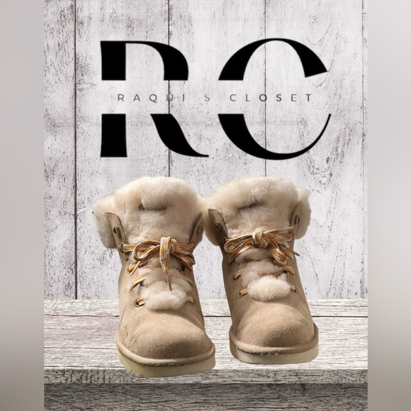 UGG Shoes - Tan Ugg Classic Mini Alpine Bootie size 9